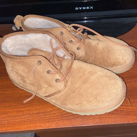 Men Ugg boot